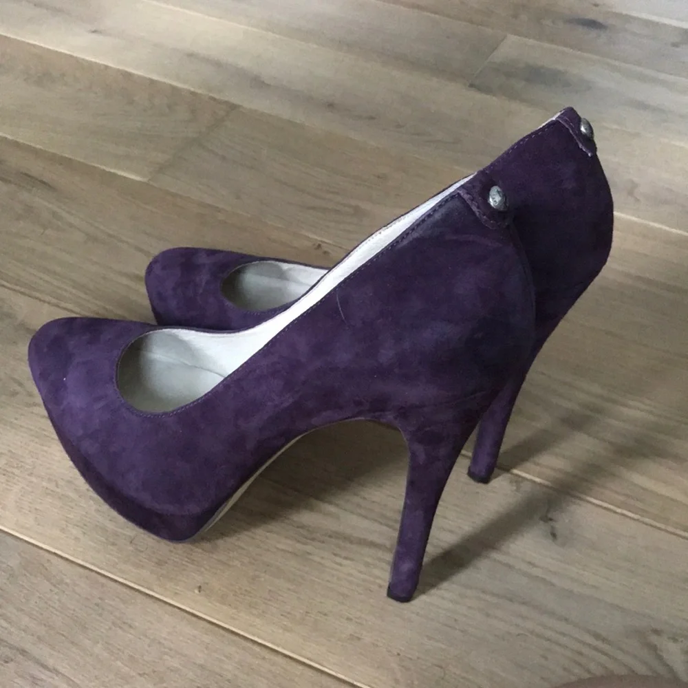 MICHAEL Michael Kors Purple Suede High Heel Pumps - Picture 4 of 8